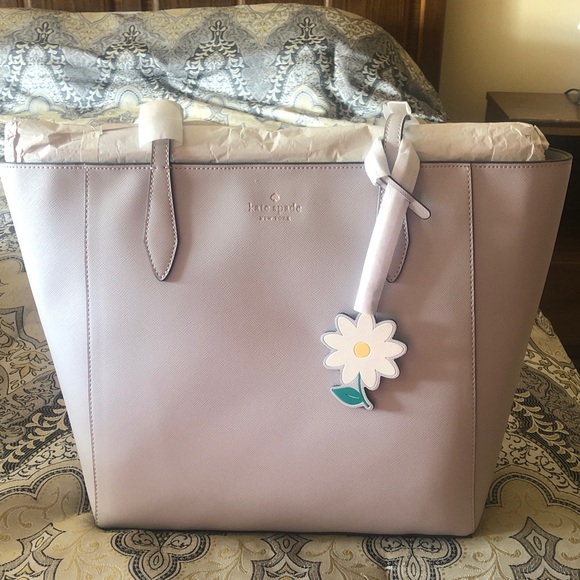 Kate Spade Light Gray Tote with Floral Tag - Picture 1 of 12